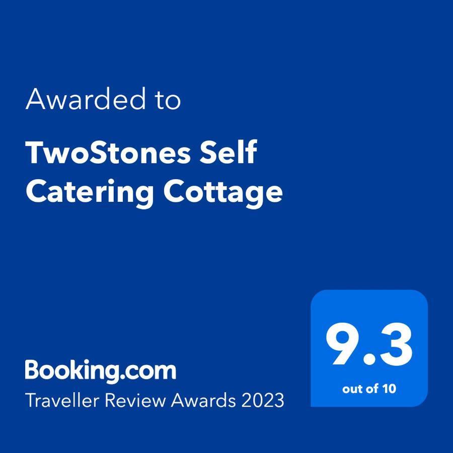 Twostones Self Catering Cottage Arrochar Extérieur photo