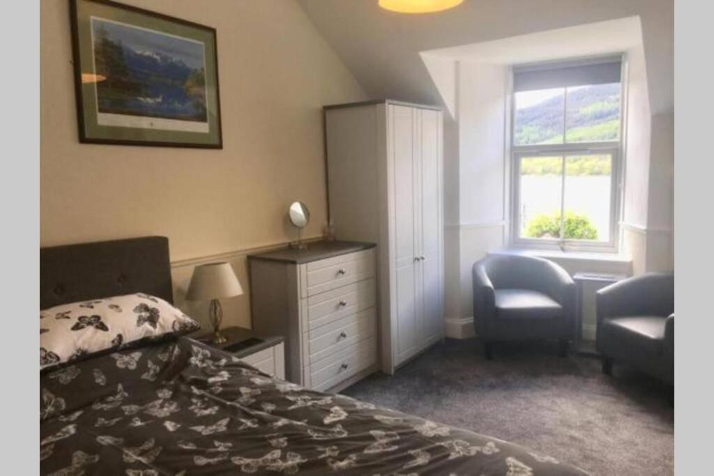 Twostones Self Catering Cottage Arrochar Extérieur photo