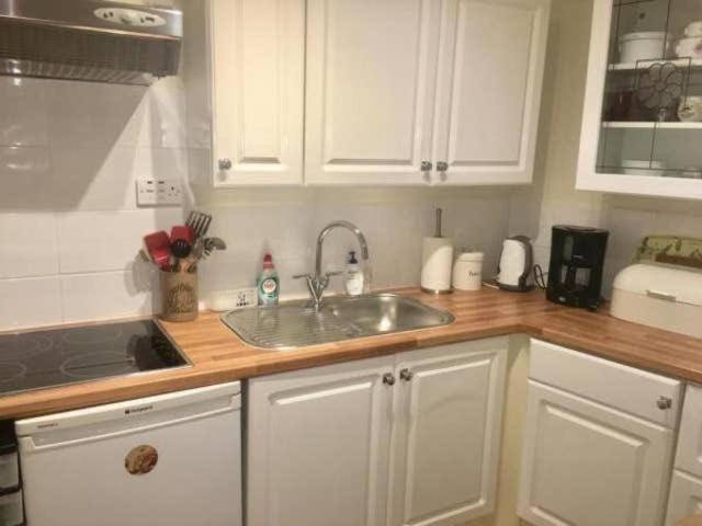 Twostones Self Catering Cottage Arrochar Extérieur photo